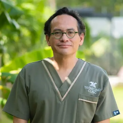 Dr. Fernando Rivas